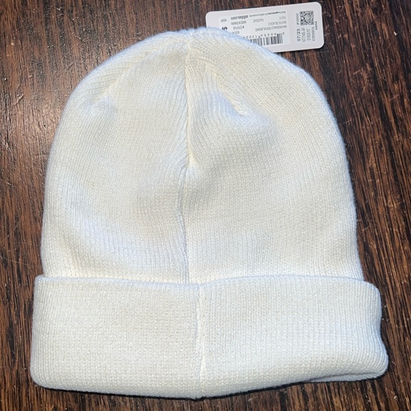 BRAND NEW ADIDAS HAT - Picture 3 of 3